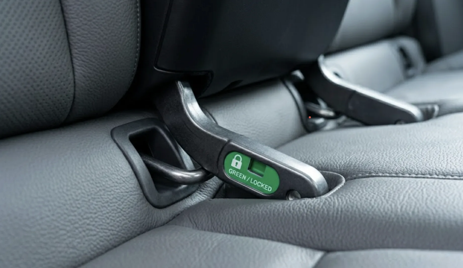 Points d'ancrage Isofix sur une banquette de voiture