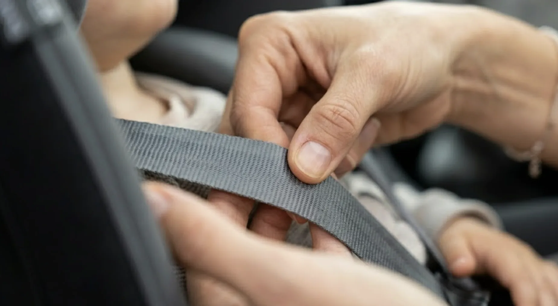 Checklist sécurité siège auto enfant