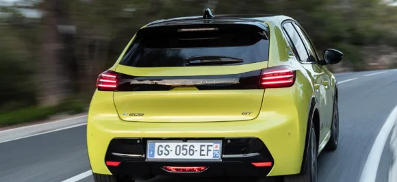 Peugeot 208 à éviter : Listing des motorisations et années à fuir (Édition 2026)