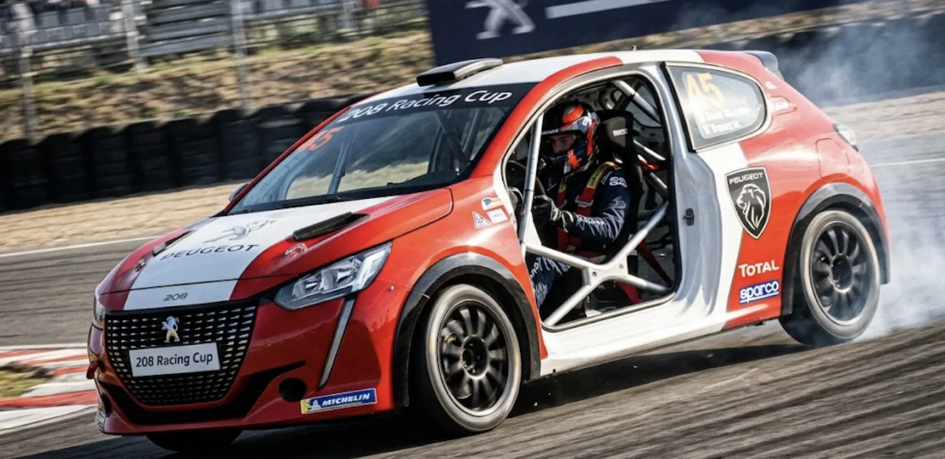 Peugeot 208 RC : Racing Cup et 208 Racing, le guide