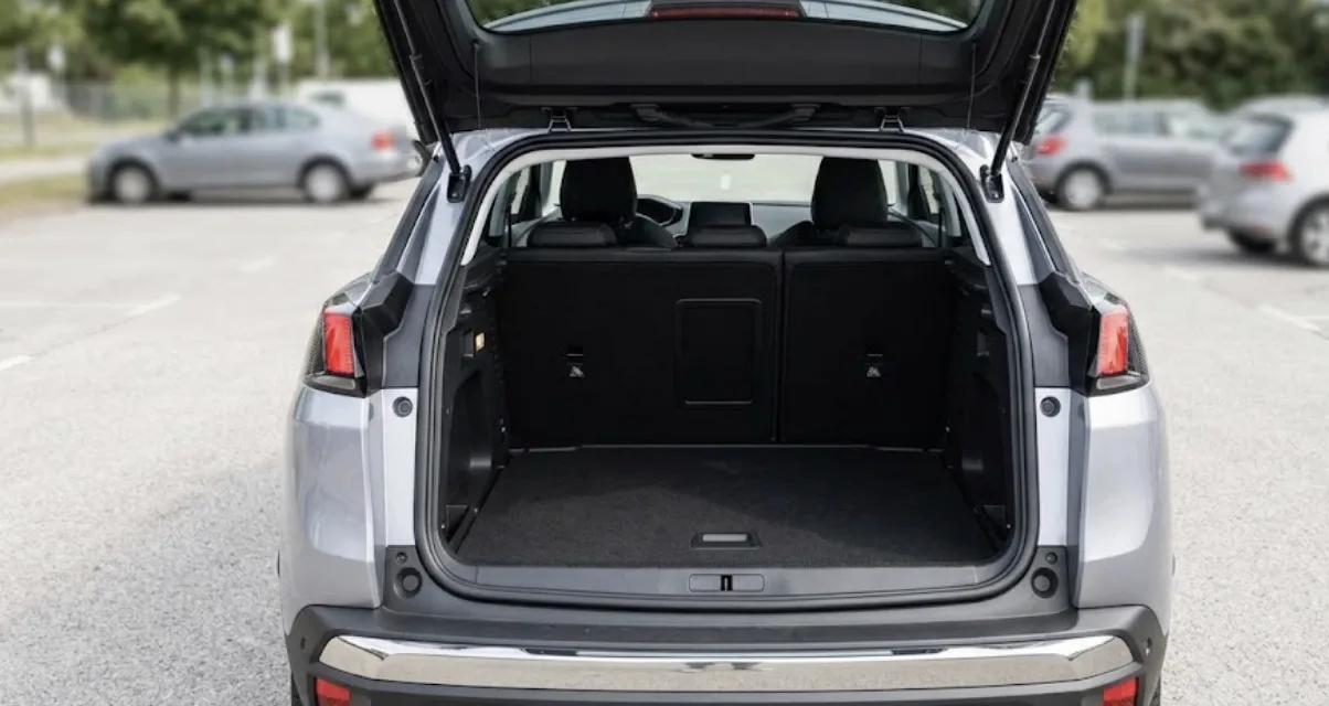 Coffre Peugeot 3008 : volume, dimensions et modularité