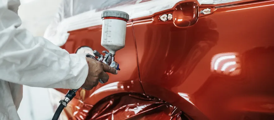 Prix Peinture Complète Voiture au Black : Tarifs, Arnaques et Alternatives